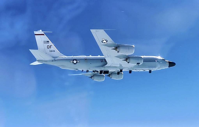 Máy bay trinh sát RC-135 của Mỹ