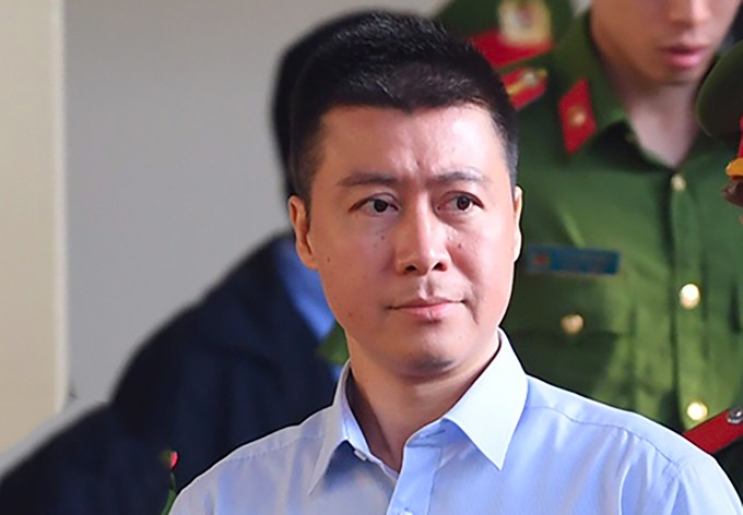 Phan Sào Nam tại phiên tòa ở TAND tỉnh Phú Thọ. Ảnh: Giang Huy.

