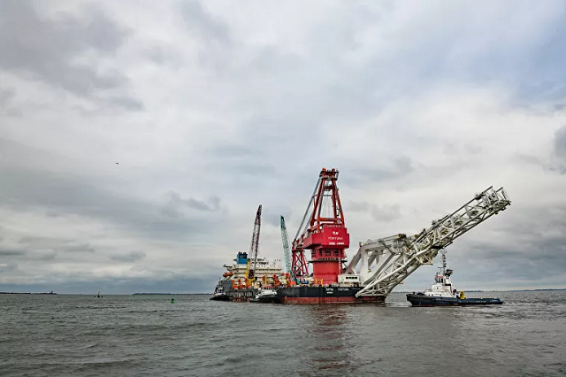 Tàu đặt đường ống trong dự án Nord Stream 2.