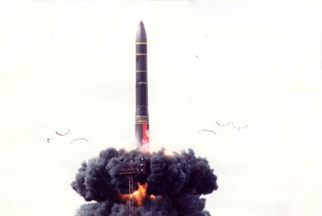 Tên lửa Yars.