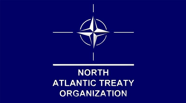 Biểu tượng của Tổ chức Hiệp ước Bắc Đại Tây Dương (NATO).