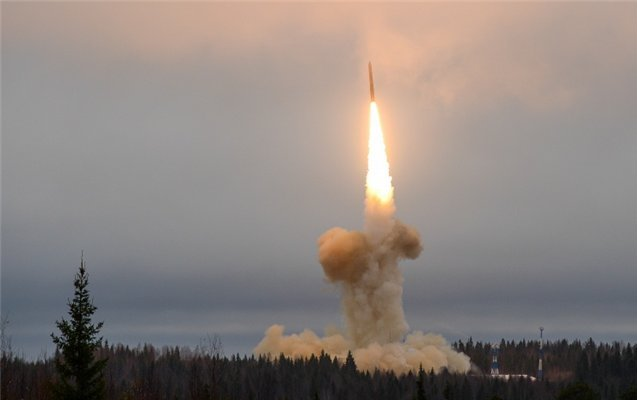 Nga thử tên lửa.