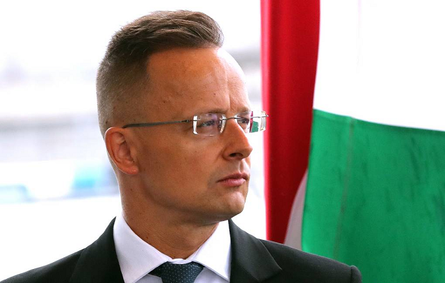 Bộ trưởng Ngoại giao Hungary Peter Szijjarto.