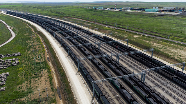 Trung Quốc tăng cường nhập than từ Nga.