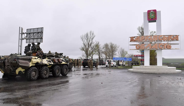 Lực lượng cộng hòa Luhansk tự xưng tại Kharkov, Ukraine.