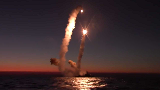 Một vụ phóng tên lửa Kalibr của Nga từ Biển Đen.