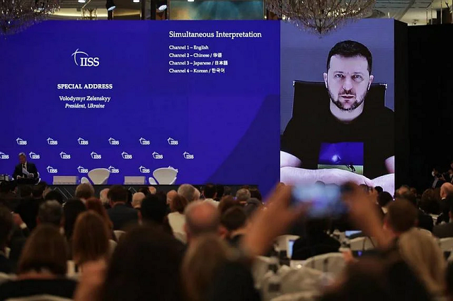 Tổng thống Ukraine Volodymyr Zelensky phát biểu trước các đại biểu tại hội nghị thượng đỉnh Đối thoại Shangri-La ở Singapore qua video ngày 11/6/2022