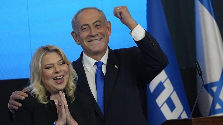 Ông Benjamin Netanyahu và phu nhân.