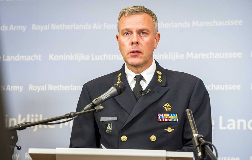 Chủ tịch Ủy ban Quân sự NATO Rob Bauer.