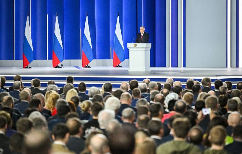 Tổng thống Nga Putin đọc thông điệp liên bang.