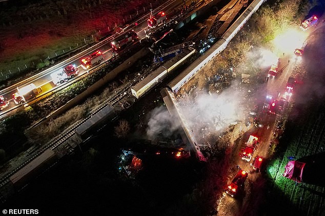 Hiện trường vụ tai nạn tàu hỏa ở Hy Lạp.