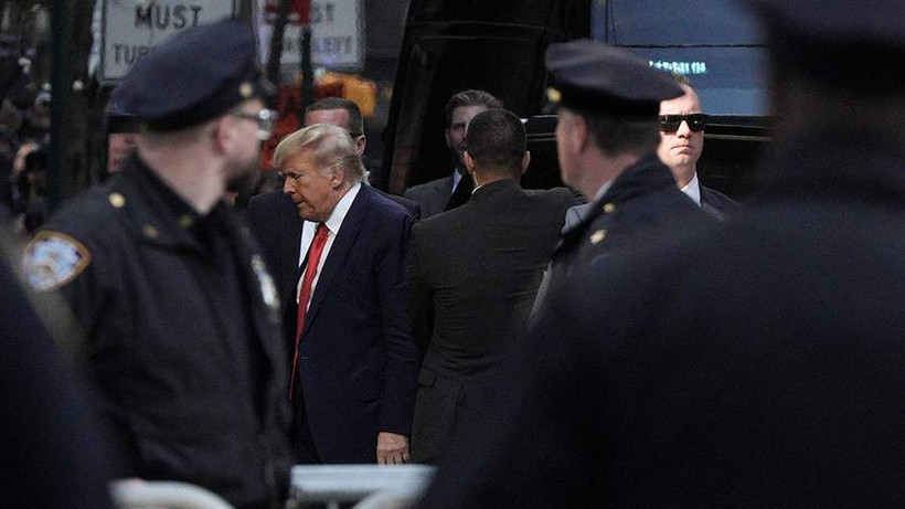 Cựu Tổng thống Trump tới New York.