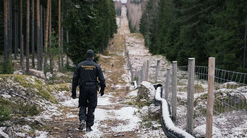 Hàng rào đánh dấu khu vực ranh giới giữa Phần Lan và Nga. (Ảnh: Alessandro Rampazzo/AFP/Getty Images)