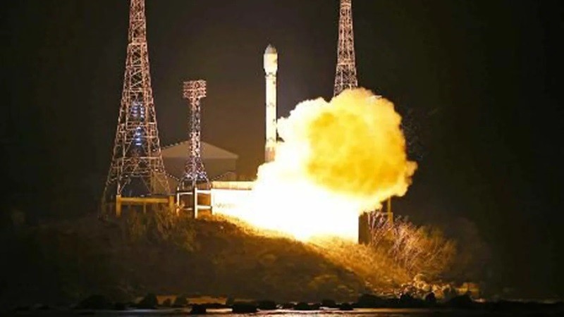 Triều Tiên phóng vệ tinh do thám đầu tiên. (Ảnh: Truyền thông Triều Tiên).