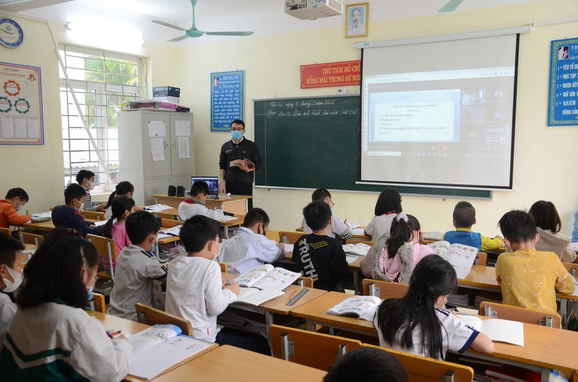 F0 liên tục gia tăng, hiện nhiều trường học Điện Biên liên tục điều chỉnh lịch và phương pháp dạy học phù hợp.