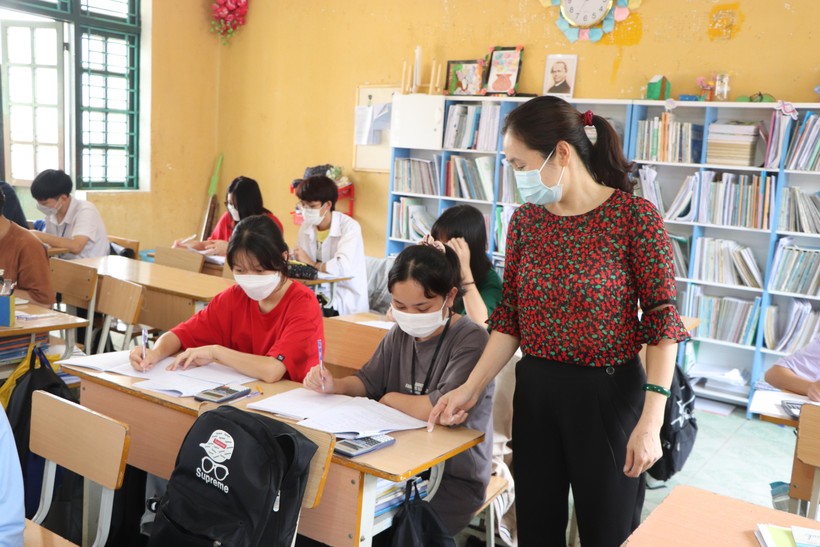 Điện Biên dự kiến phân bổ gần 460 giáo viên cho năm học mới theo Quyết định của Bộ Chính trị.