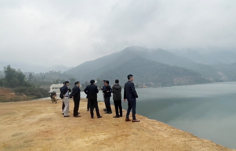 Hồ Ẳng Cang - nơi xảy ra vụ tai nạn lao động khiến 2 công nhân tử vong.