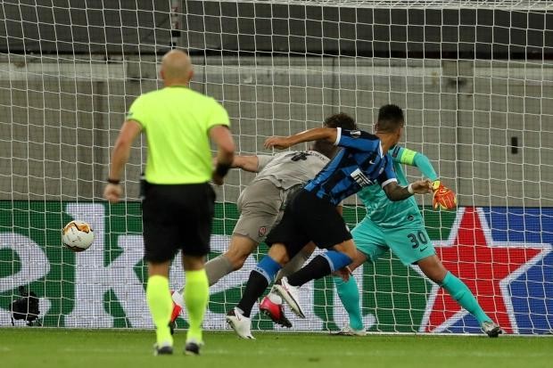 Martinez đã mở tỷ số cho Inter Milan ở phút 18 