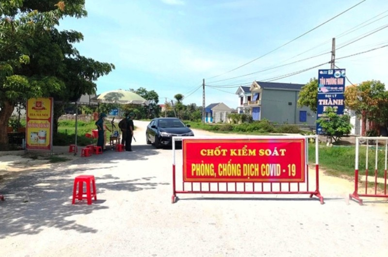 Chốt kiểm soát phòng, chống dịch Covid-19 tại phường Quảng Vinh, TP.Sầm Sơn.