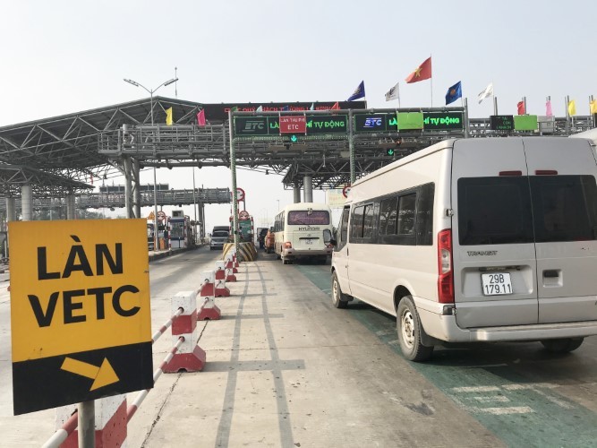 Làn thu phí tự động không dừng trên cao tốc Pháp Vân - Cầu Giẽ và Ninh Bình.