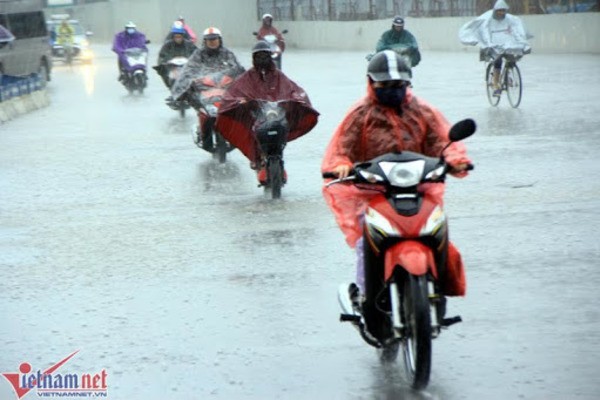 Hà Nội và các tỉnh miền Bắc mưa giông