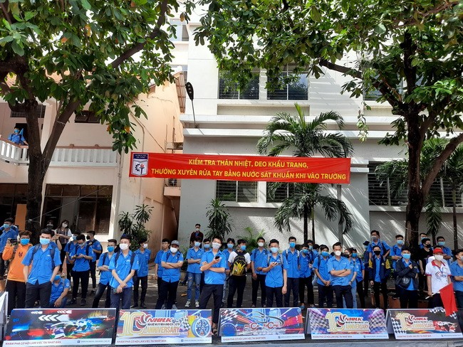 Trường CĐ Kỹ thuật Cao Thắng đẩy mạnh công tác giám sát phòng chống dịch Covid-19.