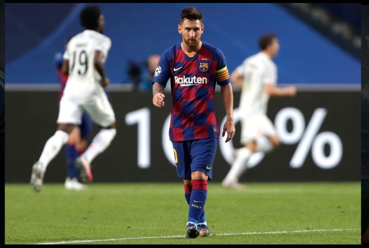 Lionel Messi dường như sắp rời Barcelona sau gần 17 năm ra mắt đội hình chính. 