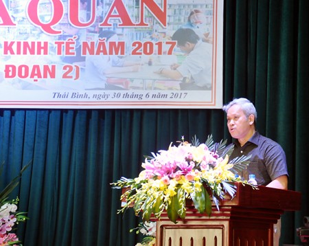 Tổng cục trưởng Tổng cục Thống kê Nguyễn Bích Lâm phát biểu tại lễ ra quân. Ảnh VGP 