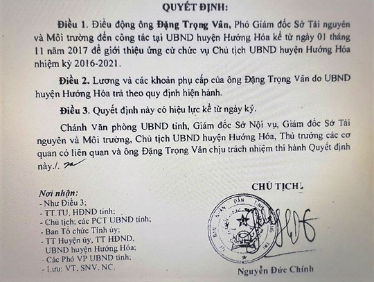 Quyết định điều động ông Đăng Trọng Vân thay thế Chủ tịch huyện Hướng Hóa. Ảnh: theo NLĐ.