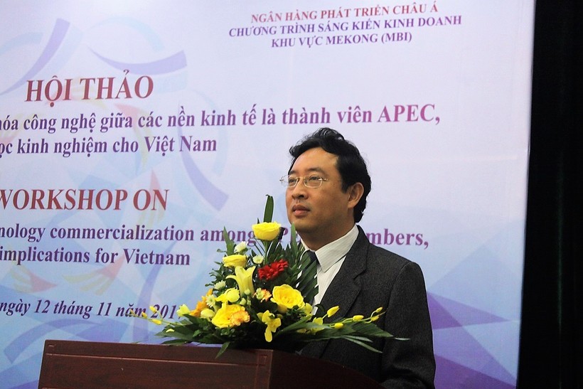 Ông Phạm Hồng Quất – Cục trưởng Cục Phát triển thị trường và Doanh nghiệp KH&CN phát biểu trong buổi khai mạc.