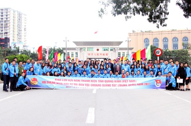 Đoàn đại biểu thanh niên tỉnh Quảng Ninh tham gia giao lưu
