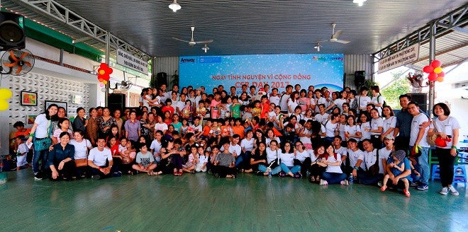 Ngày tình nguyện vì cộng đồng (CSR Day) 2017 thu hút hơn 150 đối tác và nhân viên Amway Việt Nam. Hoạt động tại Thành phố Hồ Chí Minh