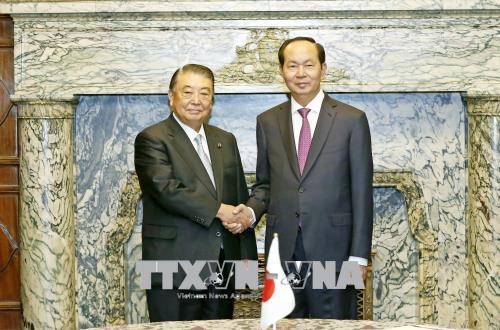 Chủ tịch nước Trần Đại Quang và Chủ tịch Hạ viện Nhật Bản Tadamori Oshima