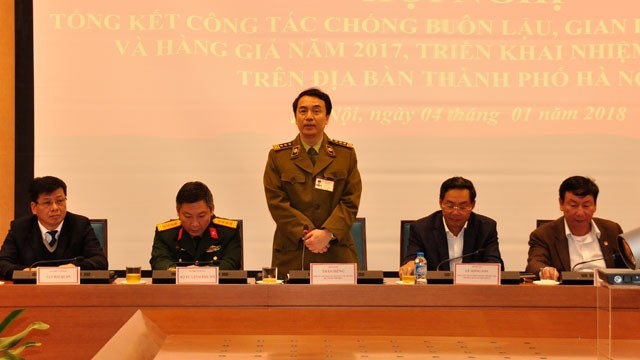Ông Trần Hùng, Phó cục trưởng Cục Quản lý Thị trường phát biểu tại hội nghị.