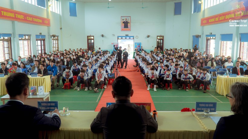 Chương trình tư vấn, hướng nghiệp do Trung tâm Hoạt động Thanh thiếu nhi tỉnh Bắc Ninh tổ chức. Ảnh: NVCC.