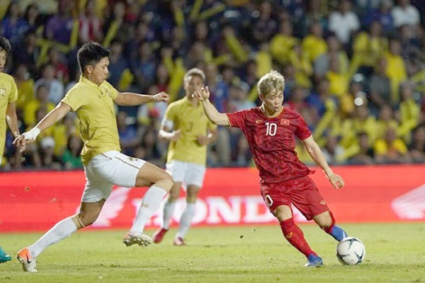 Tiền đạo Công Phượng được HVL Park Hang-seo kiên quyết điền tên vào danh sách chuẩn bị cho trận đấu gặp Thái Lan sắp tới( Ảnh Internet)