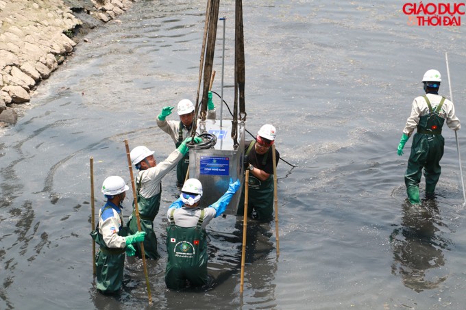 Dự án thí điểm làm sạch sông Tô Lịch được bắt đầu triển khai từ ngày 16/5.