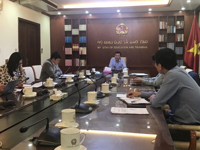 Thứ trưởng Nguyễn Văn Phúc chủ trì cuộc họp