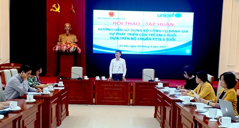 PGS.TS Nguyễn Bá Minh - Vụ trưởng Vụ GDMN phát biểu kết luận Hội nghị