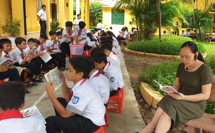 Một buổi ngoại khóa giáo dục đạo đức, lối sống cho học sinh Trường THCS Hải Phương. 