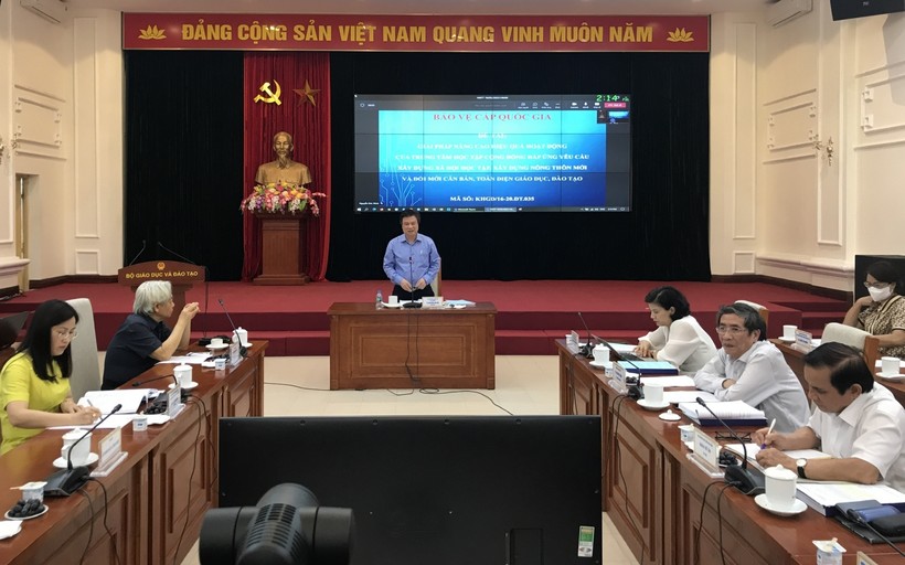 Thứ trưởng Nguyễn Hữu Độ chủ trì phiên họp nghiệm thu đề tài