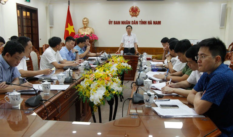Phó Chủ tịch UBND tỉnh Trần Xuân Dưỡng phát biểu chỉ đạo công tác tổ chức thi 