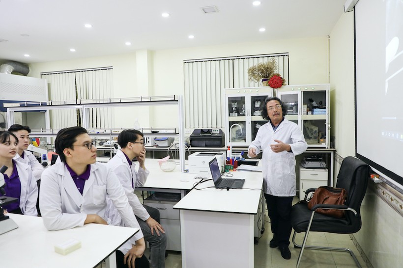 Hấp dẫn các chính sách thu hút nhà khoa học đến với Đại học Quốc gia Hà Nội