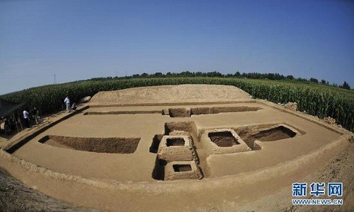 Nhiều bộ hài cốt trẻ em được khai quật tại khu di tích khảo cổ ở tỉnh Hà Bắc, Trung Quốc. 
