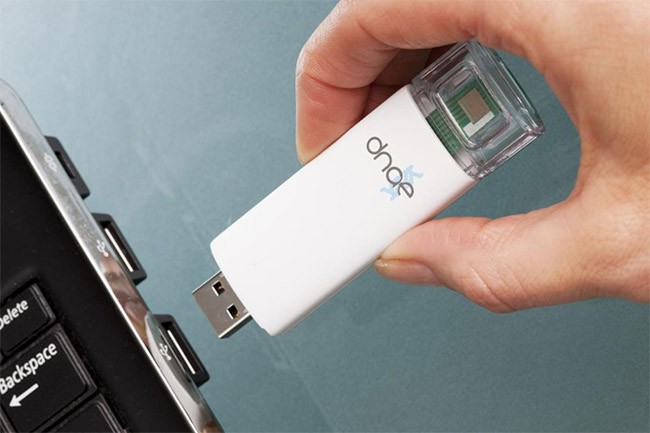 Chế tạo thành công USB xét nghiệm HIV, chính xác đến 95%