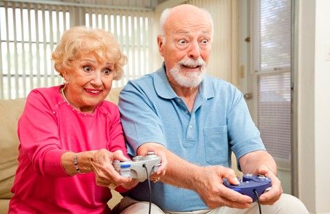 Trò chơi điện tử kết hợp vận động giúp tăng cường não bộ cho người già