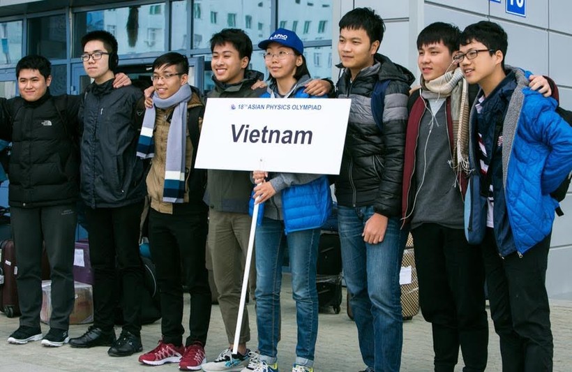 Nam sinh vinh danh Việt Nam trên đấu trường Olympic Vật lý châu Á 2017