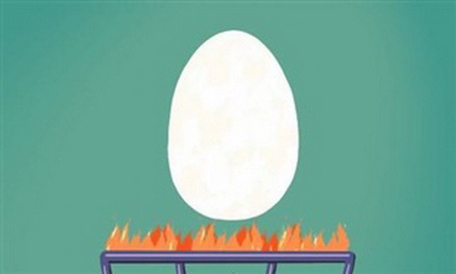 Quá trình biến một quả trứng luộc thành trứng sống