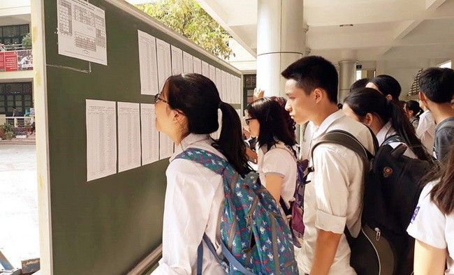 Trường chuyên Hà Nội công bố điểm chuẩn vào lớp 10