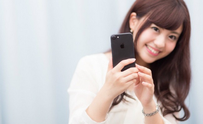 84,8 % nữ sinh trung học Nhật Bản sử dụng iPhone